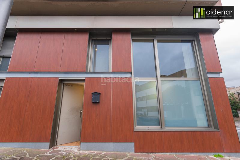 Foto 8743baf7-44cc-4c0d-9e0a-dcff2402d395. Piso en mutilva - calle eguzki 4 se vende loft en mutilva alta todo exterior muy luminoso de 2 plantas con 2 habitaciones y 1 baño. no tiene cedula de habitabilida en Aranguren