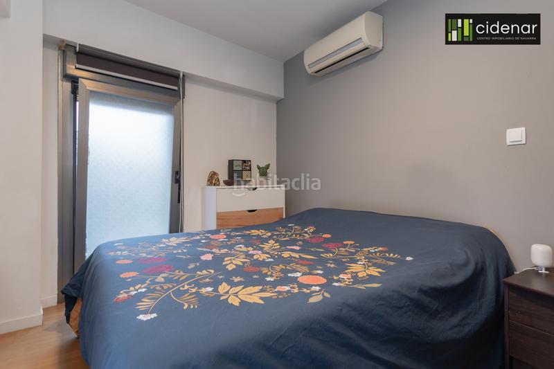 Foto b1ac83cb-3d08-436d-a9cb-22b78cd4fc21. Piso en mutilva - calle eguzki 4 se vende loft en mutilva alta todo exterior muy luminoso de 2 plantas con 2 habitaciones y 1 baño. no tiene cedula de habitabilida en Aranguren