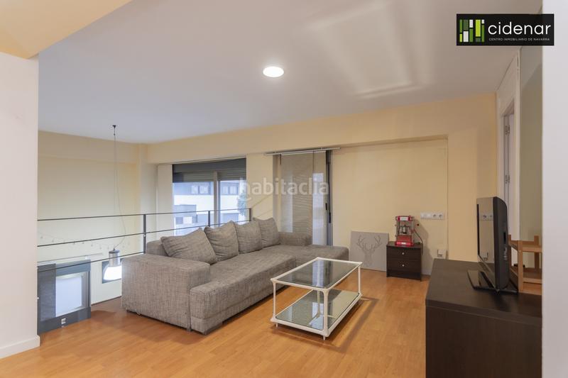 Foto ee94e71d-c94b-46d4-ac21-a6bb83c4a718. Piso en mutilva - calle eguzki 4 se vende loft en mutilva alta todo exterior muy luminoso de 2 plantas con 2 habitaciones y 1 baño. no tiene cedula de habitabilida en Aranguren