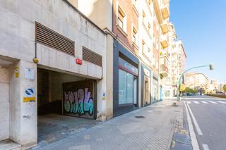 Autoparkplatz in Pamplona-iruña - avda zaragoza 56. Venta dos plazas de garaje en la avda zaragoza en propiedad