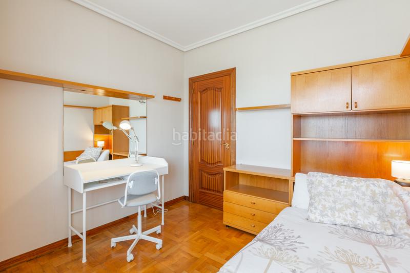 Foto e9da6503-ddc2-4ef5-a3ca-9b90ae83957b. Lloguer pis a pamplona-iruña - monasterio de yarte 2 a Pamplona / Iruña