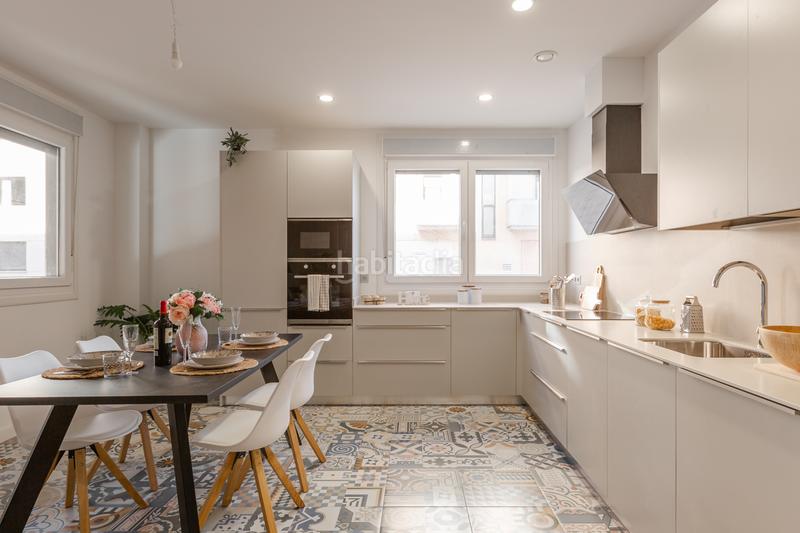 Foto c58cf6a1-3e52-405c-a91f-621a887e0c68. Appartamento in pamplona-iruña - santos de ochandotegui 54 in Pamplona / Iruña