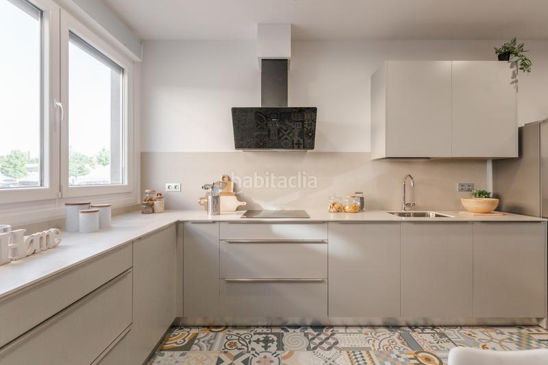 Foto f7be8026-96cb-41b2-a26a-38f49ab171b4. Appartamento in pamplona-iruña - santos de ochandotegui 54 in Pamplona / Iruña