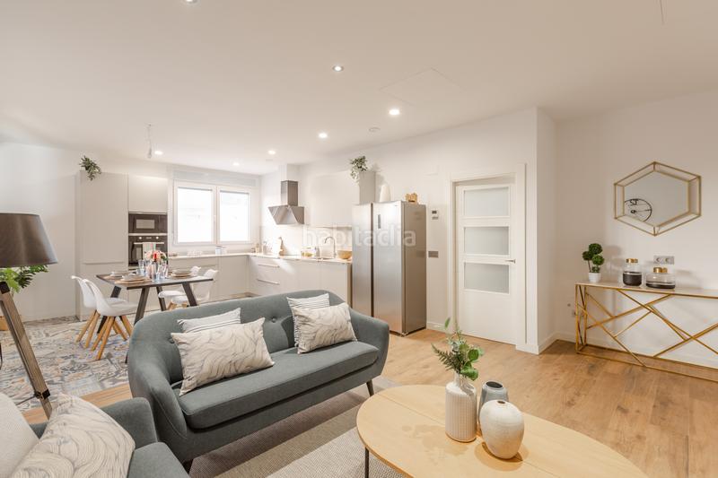 Foto f92c847e-4f54-4255-a66b-6eb665fff33a. Appartamento in pamplona-iruña - santos de ochandotegui 54 in Pamplona / Iruña