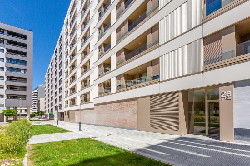 Foto 2ed92164-6d68-45dd-8869-911133cfc08b. Affitto locale commerciale in pamplona-iruña - calle madrid 26 in Pamplona / Iruña
