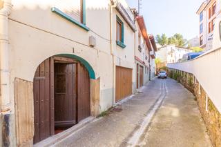 Casa adossada a Sangüesa-zangoza - calle fermin de  lubian 1. Casa en sangesa