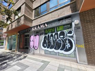 Miete Geschäftsraum in Pamplona-iruña - calle iturrama 6. Estupendo local para negocio en calle iturrama. la mejor calle d