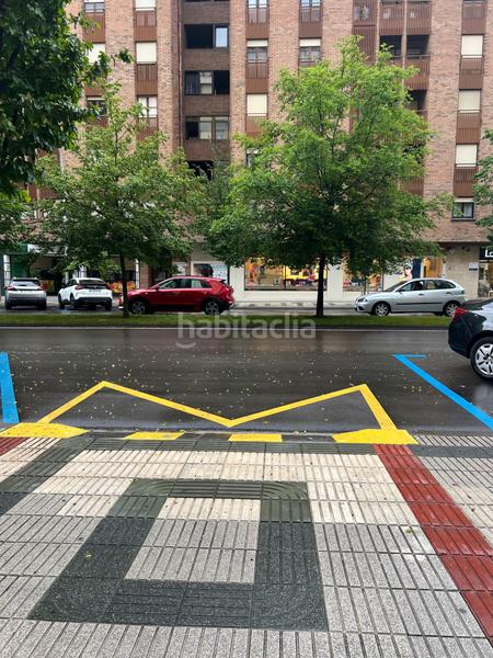 Foto 7f707992-90cf-43bf-8926-092cfd280a50. Parking coche en pamplona-iruña - calle esquiroz 16 plaza garaje en c esquiroz 16 en Pamplona / Iruña