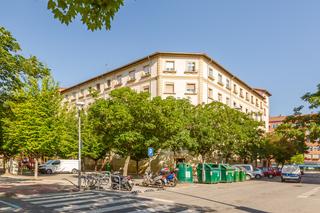 Pis a Pamplona-iruña - monasterio de iranzu 10. En plena zona de san juan, en el corazón de pamplona, se encuent