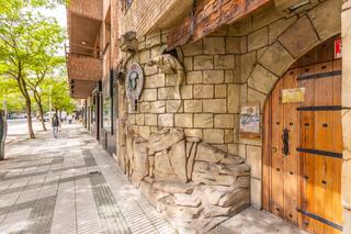Geschäftsraum in Pamplona-iruña - calle iñigo arista 18. Se vende pub en pleno funcionamiento con encanto en pleno corazó