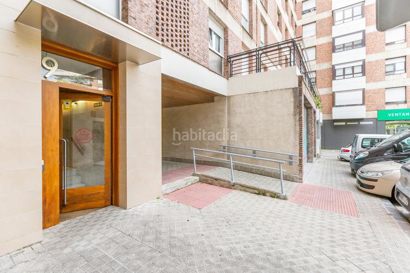 Foto 0b7c4349-1528-4237-bc8c-911b98fb65fe. Piso en pamplona-iruña - calle san juan bosco 9 estupendo piso de 4 hab con garaje en Iturrama en Pamplona / Iruña