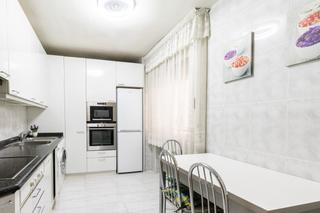 Location Appartement à Iturrama. Alquiler piso iturrama