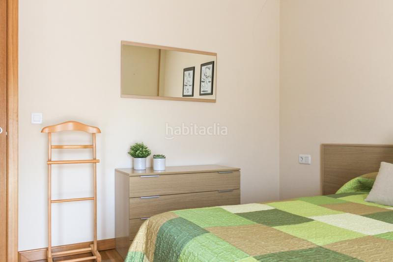 Foto 2a0becbc-bfcd-4a6b-86dd-31208c2fcaa5. Piso venta piso con garaje y trastero en Carcastillo
