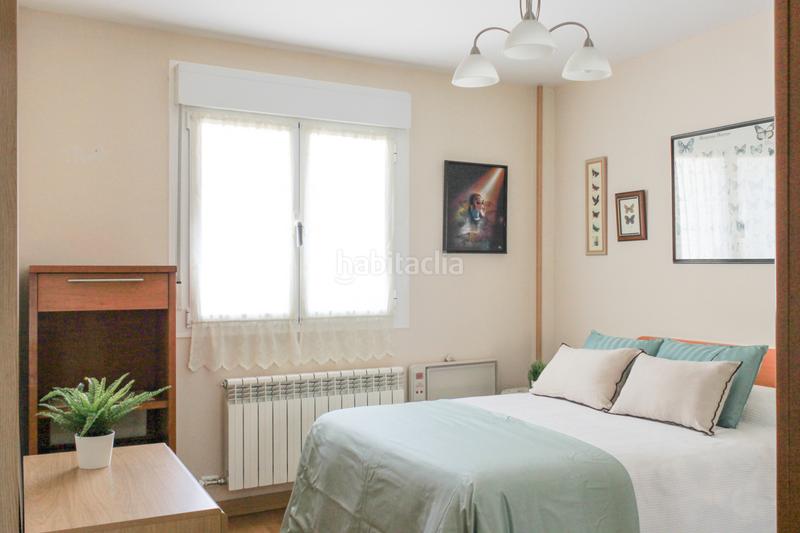Foto cd121418-ebaf-4ac8-85ac-5d5de49a1c79. Piso venta piso con garaje y trastero en Carcastillo