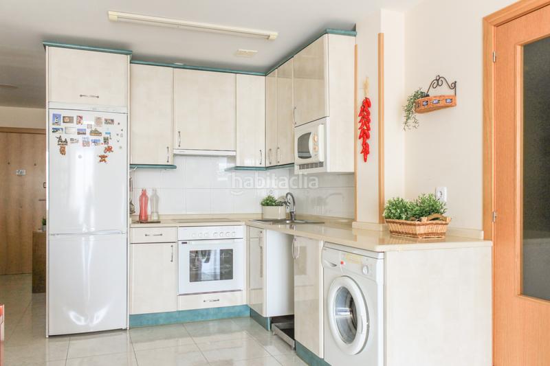 Foto cedec1d7-f6dd-4d9a-9183-d09fa2a140e0. Piso venta piso con garaje y trastero en Carcastillo