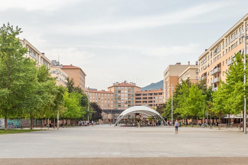 Foto aa5b8102-3c87-4903-aaef-c973a74c4675. Local comercial local en venta en paseo anelier 7 en Pamplona / Iruña