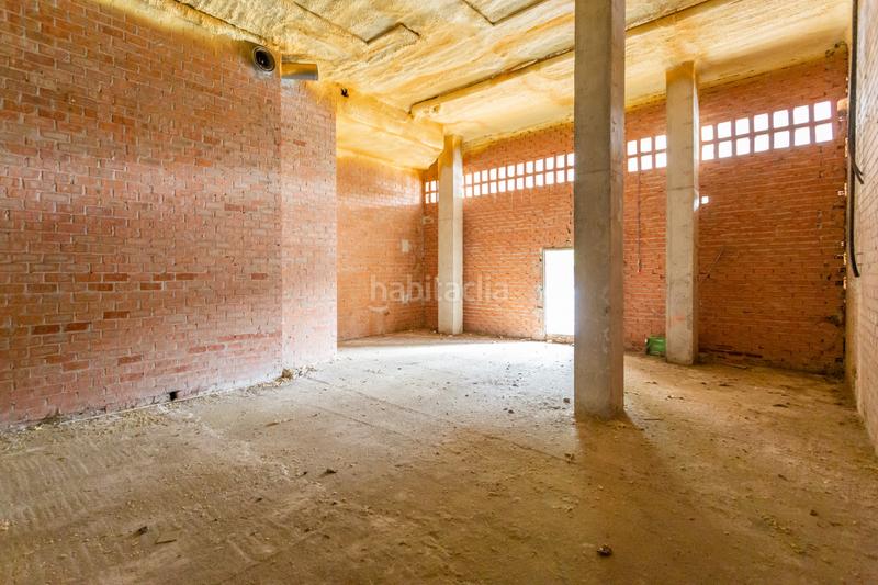 Foto c9a03030-9d60-40d2-a40e-43fca7648a3c. Local comercial local en venta en paseo anelier 7 en Pamplona / Iruña