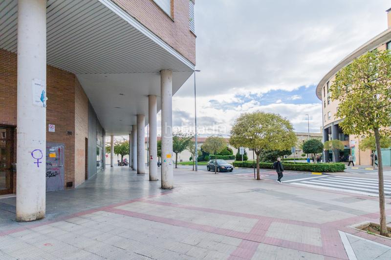 Foto 6df61801-f4a6-4cf2-8cc2-72bca5b3fa2a. Geschäftsraum in Ansoáin - calle canteras 4 in Ansoáin