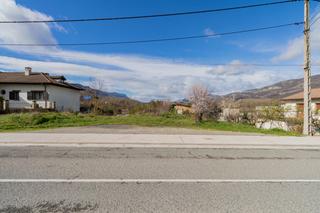 Terreno residencial en Izurdiaga - barrio la estacion 8. Terreno urbano a un kilometro de irurztzun con acometidas de luz