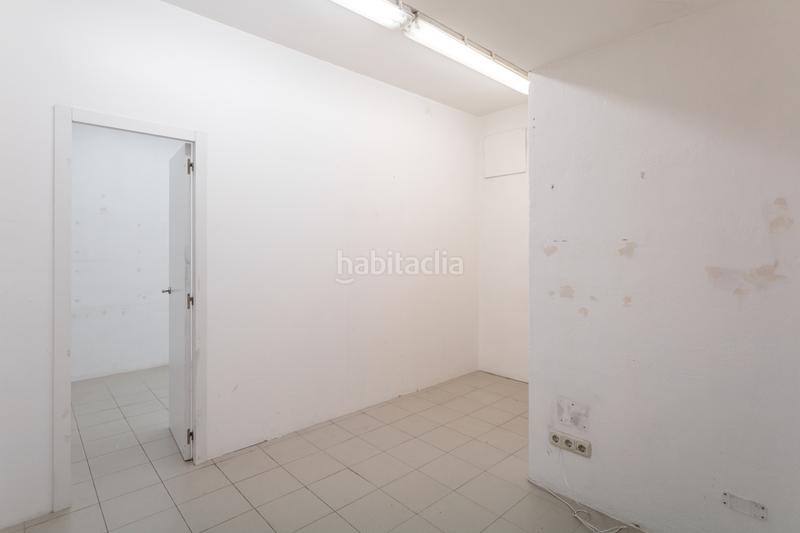 Foto 7db88da9-b407-44b6-b75f-e11304054178. Local commercial dans Mendebaldea - Ermitagaña Pamplona / Iruña