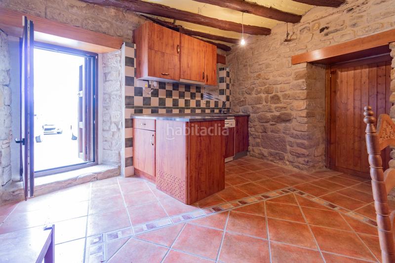 Foto db9c9965-ab1e-48ee-ad51-d6de6c86f781. Casa a Beire - calle mayor 12 a Beire