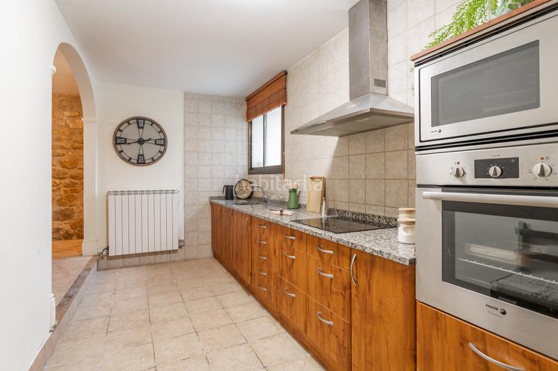 Foto 4d8837c8-6779-4ec5-81d0-34c75eae9bc9. Casa en Murillo el Cuende - calle santa fe 10 se vende casa , en el centro del pueblo , a 30 minutos de pamplona y a tan solo diez kilómetros del castillo en Murillo el Cuende