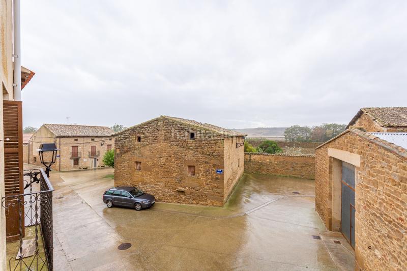 Foto 8ac4a747-7d2a-4e8d-853c-59f9dd1abffc. Casa en Murillo el Cuende - calle santa fe 10 se vende casa , en el centro del pueblo , a 30 minutos de pamplona y a tan solo diez kilómetros del castillo en Murillo el Cuende