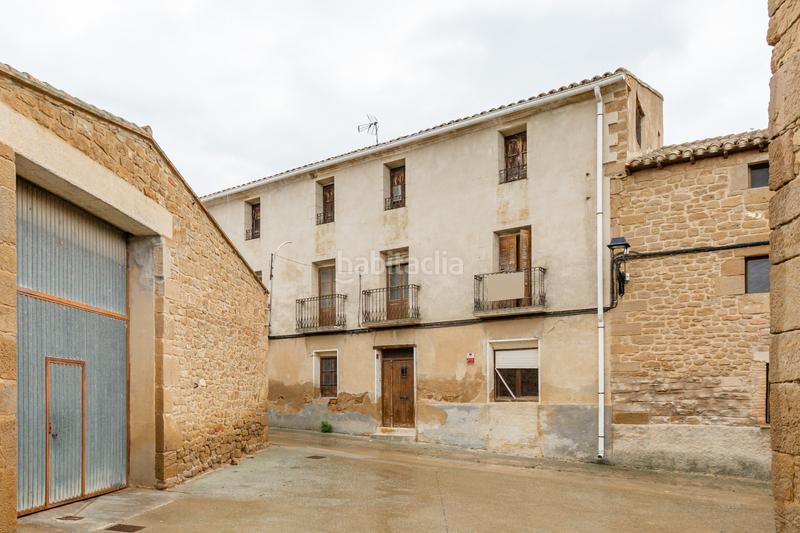 Foto a0c54d94-2206-4c9c-9390-a122ba798898. Casa en Murillo el Cuende - calle santa fe 10 se vende casa , en el centro del pueblo , a 30 minutos de pamplona y a tan solo diez kilómetros del castillo en Murillo el Cuende