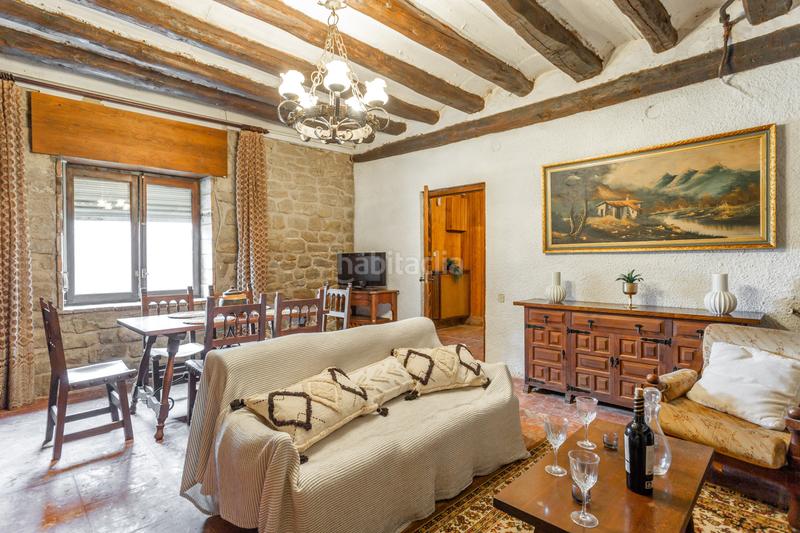 Foto adc8c324-9642-47e4-b52a-e642a71614cb. Casa en Murillo el Cuende - calle santa fe 10 se vende casa , en el centro del pueblo , a 30 minutos de pamplona y a tan solo diez kilómetros del castillo en Murillo el Cuende