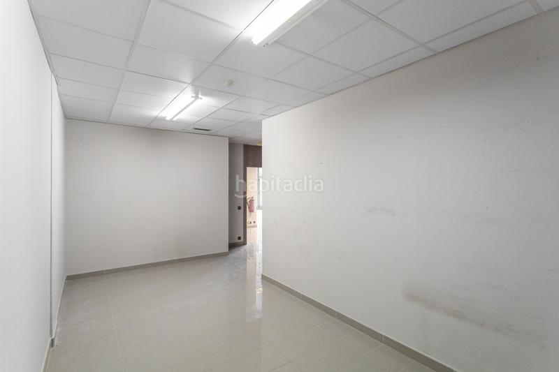 Foto 33ff5a96-3ebf-4aaf-8fa7-6d3fde9b705a. Local comercial en Berriozar - avenida guipuzkoa 30 local en Berriozar