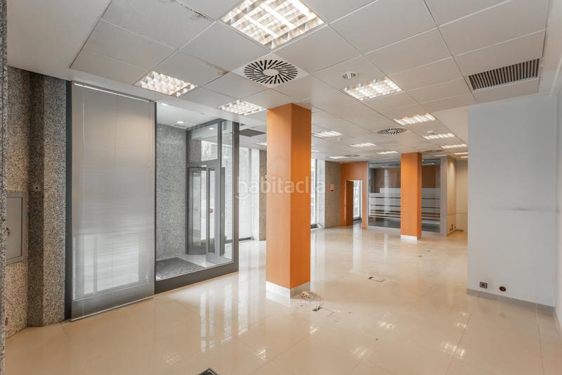 Foto bcfb8b12-a7c6-4c9f-a4fc-49fb2f1d9b39. Local comercial en Berriozar - avenida guipuzkoa 30 local en Berriozar
