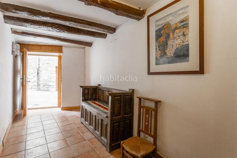 Foto 581f357a-6f0c-4d7c-bc09-292e67ecbdb2. Casa en Monreal - santa barbara 22 inmobiliaria cidenar vende esta casa en el publo en la calle santa barbara con 4 habitaciones. en Monreal