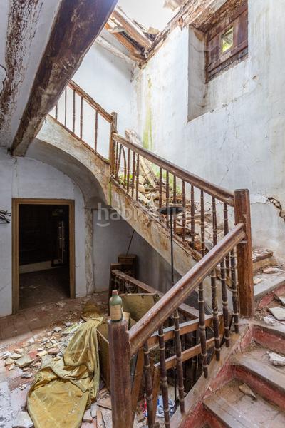 Foto 482dcfc3-2797-49b9-bf58-5dc040d2e064. Casa en Monreal - santa barbara 11 inmobiliaria cidenar vende esta casa en el pueblo en la calle santa barbara con amplio jardin. en Monreal