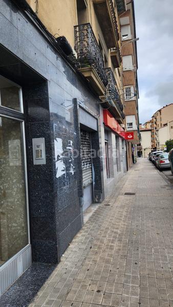 Foto 489d4416-0809-4271-9aca-5833e65fa932. Local commercial dans villava - avenida serapio huici 6 dans Villava / Atarrabia