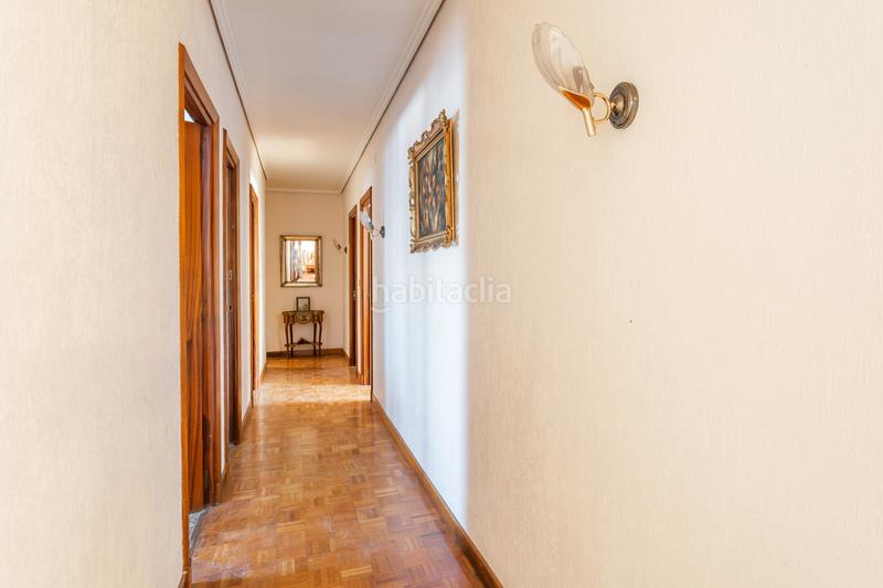 Foto 57643a1b-744b-4f59-9500-f84d11ec49b2. Casa en Castejón - doctor fleming 2 vivienda unifamiliar en en centro en Castejón