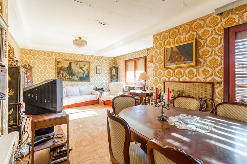 Foto c3418ec7-9091-4903-aec4-7f49c37a9130. Casa en Castejón - doctor fleming 2 vivienda unifamiliar en en centro en Castejón