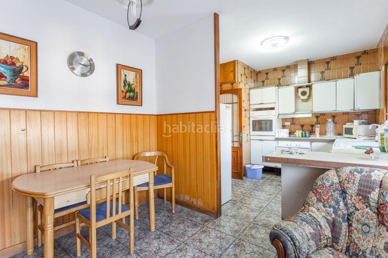 Foto f47802e6-093f-4c44-997e-f31d0232332c. Casa en Castejón - doctor fleming 2 vivienda unifamiliar en en centro en Castejón