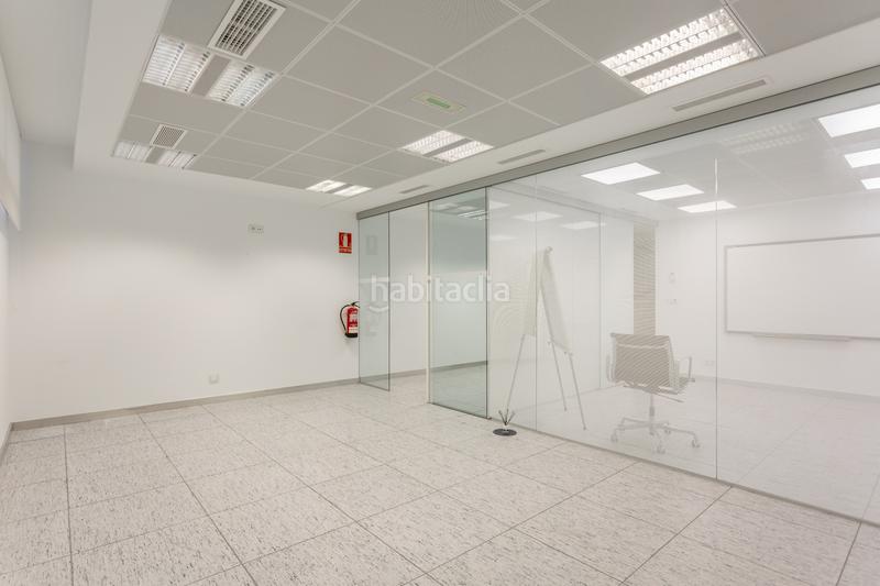 Foto cce9780e-bddf-491f-9774-85e235bc0a5b. Alquiler oficina en zizur mayor-zizur nagusia - etxesakan 28 alquiler oficinas edificio azysa en Zizur Mayor / Zizur Nagusia