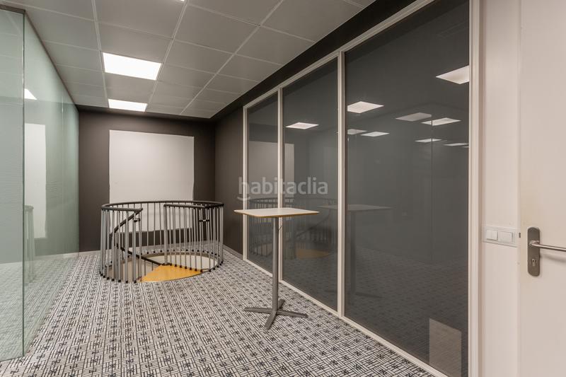 Foto f5f62487-c5ef-4ffb-b054-b5af7aa48ac6. Alquiler oficina en zizur mayor-zizur nagusia - etxesakan 28 alquiler oficinas edificio azysa en Zizur Mayor / Zizur Nagusia