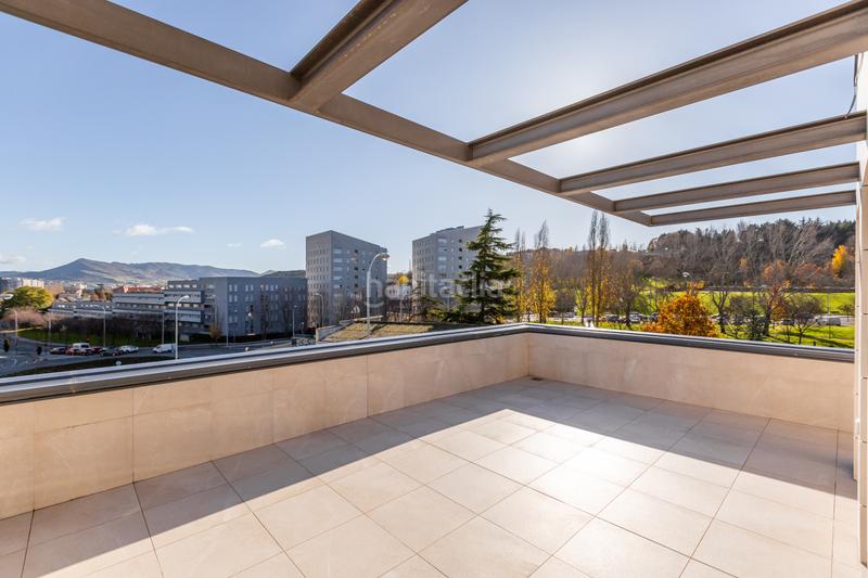 Foto b678d219-036d-449c-a4bf-f0bf803bb822. Casa pareada chale de lujo en Beloso en Beloso Pamplona / Iruña