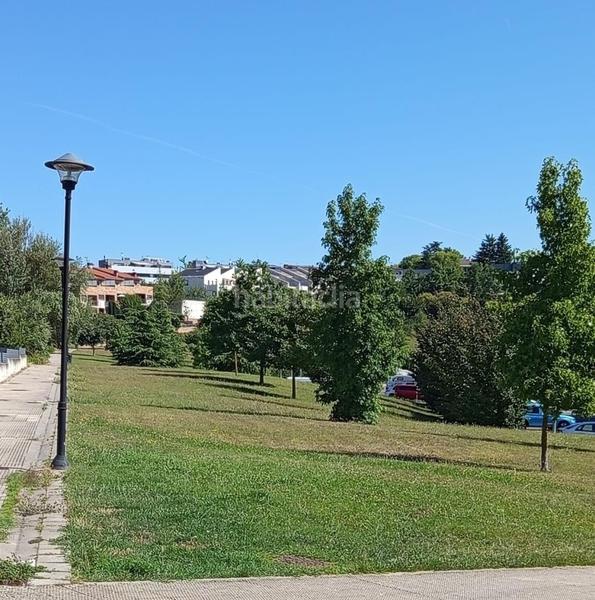Foto bb3b4bd5-b0c2-4cf4-8dbd-b358939b4eb3. Casa pareada chale de lujo en Beloso en Beloso Pamplona / Iruña