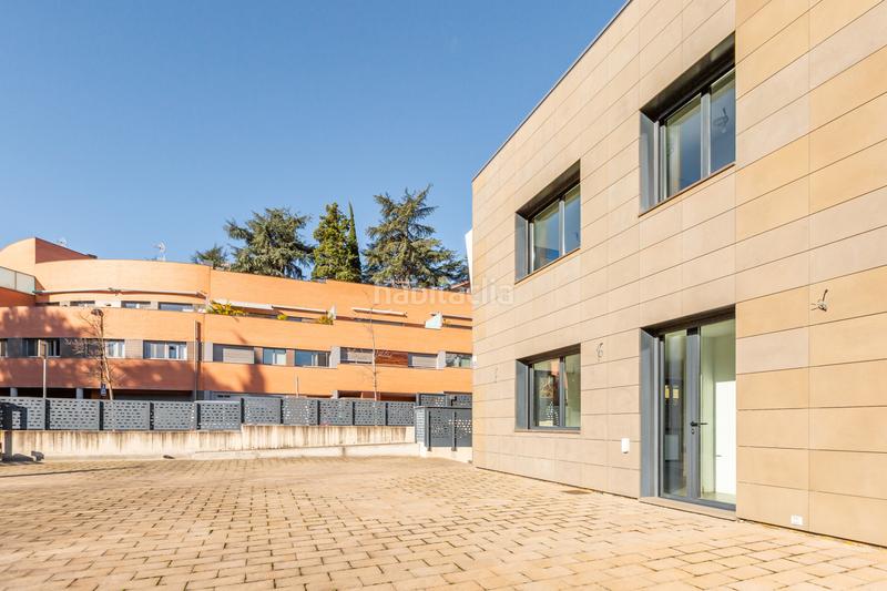 Foto d85dfaca-ab4c-470e-a6e2-c359597ba2e6. Casa pareada chale de lujo en Beloso en Beloso Pamplona / Iruña
