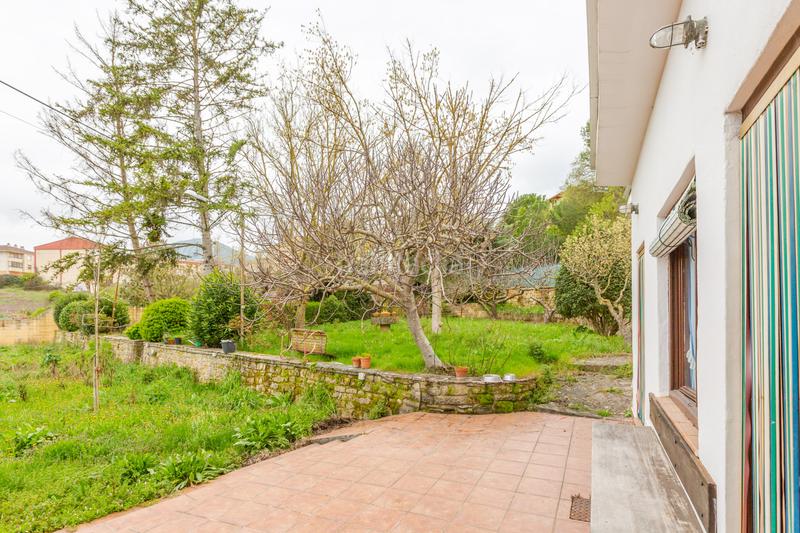 Foto a00e436e-8524-433d-a6b0-add5977dd465. Terreno residencial oportunidad única en el camino de santiago! en Ayegui