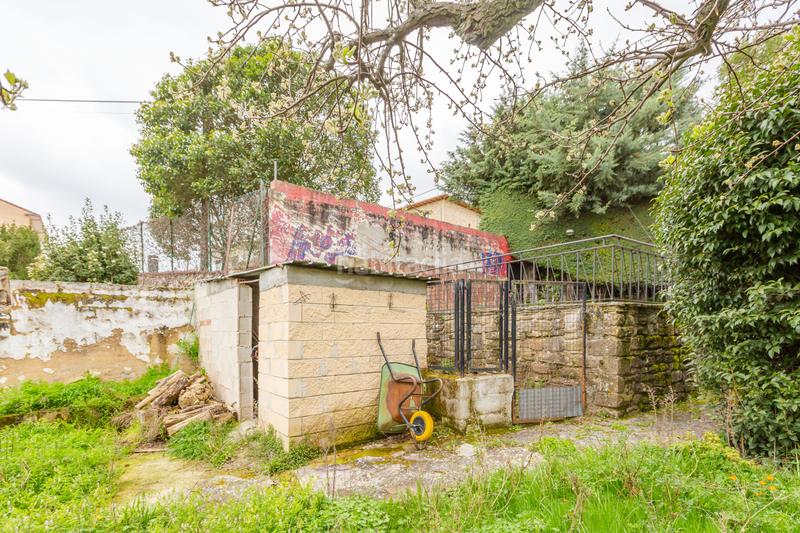 Foto d49f9e81-7641-4bcf-8411-0190116ef960. Terreno residencial oportunidad única en el camino de santiago! en Ayegui