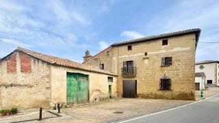 Haus in Uterga - mayor 22. Casa carlos, tu sueño al pie del camino de santiago
