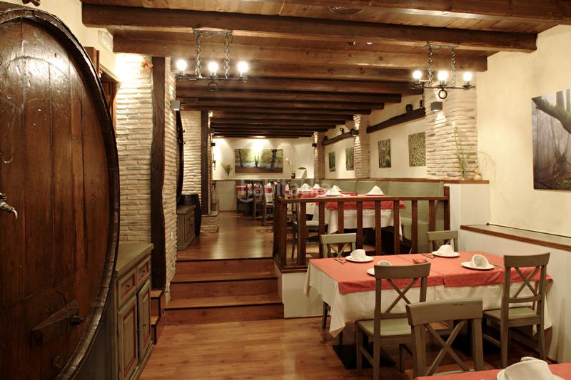 Foto ecca20bd-bf5e-41ff-a1ec-450bef5aabe8. Geschäftsraum in pamplona-iruña - calle santo domingo 39 in Pamplona / Iruña