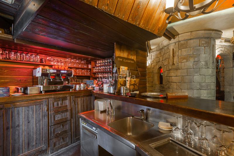 Foto 43e0ddb7-c741-4ba3-ad05-b7dac84bcdd4. Geschäftsraum in pamplona-iruña - calle iñigo arista 18 in Pamplona / Iruña