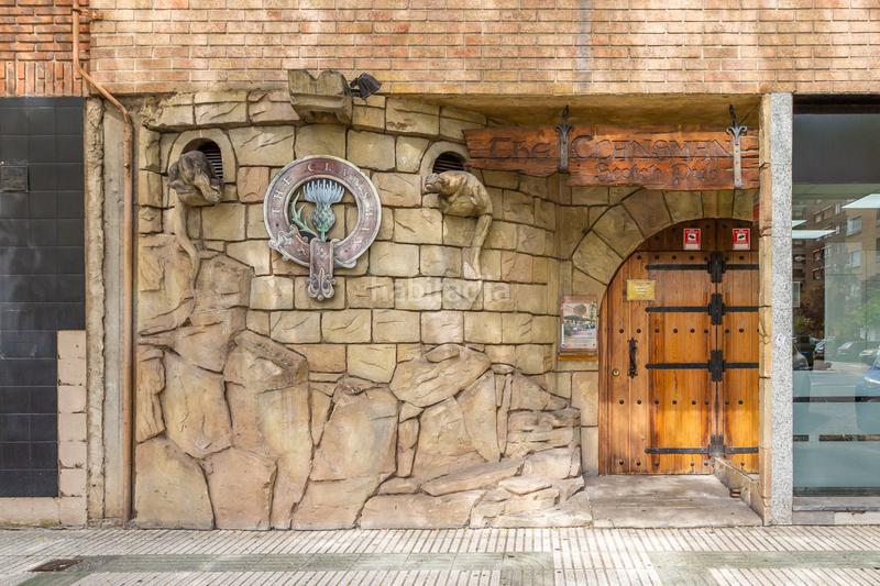 Foto b4399464-6401-4cb7-beb4-b132c08ab47c. Geschäftsraum in pamplona-iruña - calle iñigo arista 18 in Pamplona / Iruña