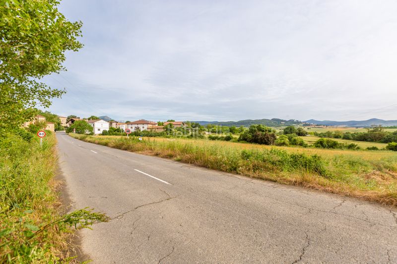 Foto 57e0fa64-eb58-4764-b225-cc1ce72c5905. Finca rústica a Olza - calle pasajeos a Olza