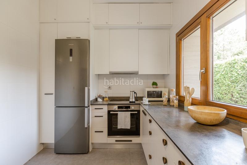 Foto 95030823-1231-4e02-8da3-6331c785afb3. Casa en burutain - calle bentaldea 44 inmobiliaria cidenar vende este espectacular chalet construido en una parcela de 4.410 metros en Anue
